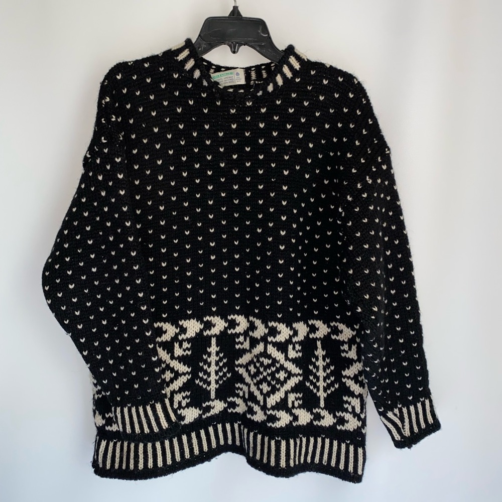 100% wool knit sweater black and white size xl